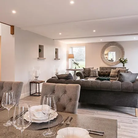 The Casterton Grange Estate