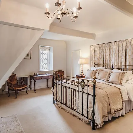 The Casterton Grange Estate * Kirkby Lonsdale